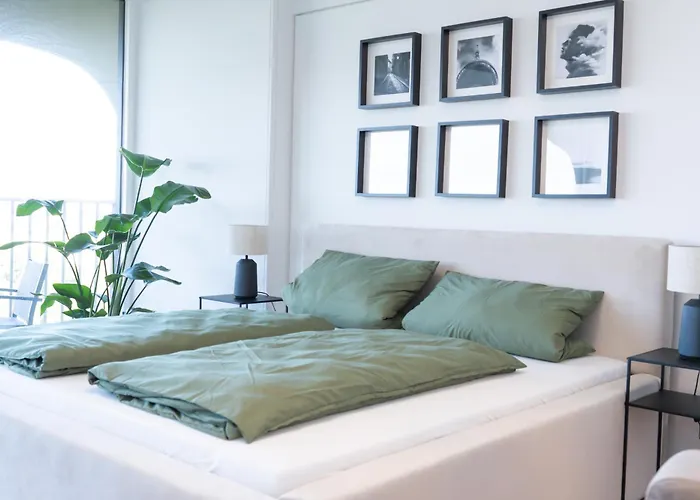 Helles Mit Tollem Blick Ueber * Augusta